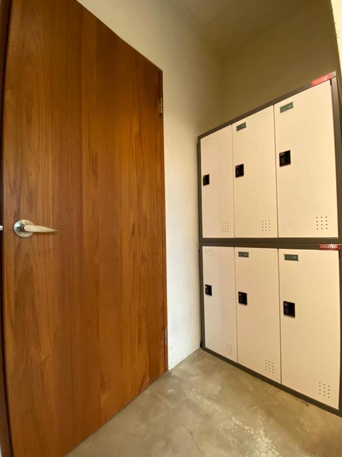 Fengjia Living Lab Hostel台中市 エクステリア 写真